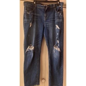 Old Navy BoyFriend mid-rise jeans